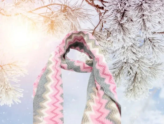 Multicoloured curvy striped unisex scarf with tassels