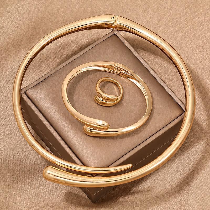 Simple metal temperament geometric circular smooth surface women - Johns Direct