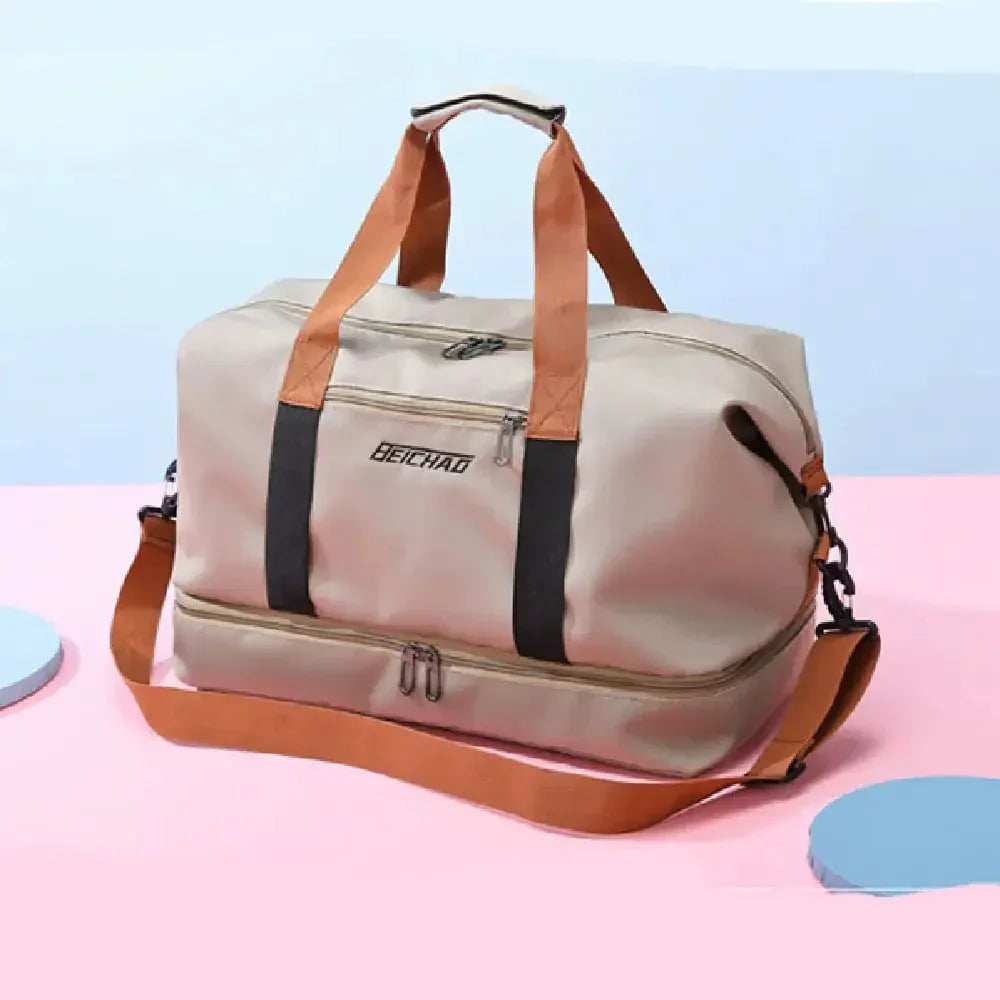 Lightweight Sports Gym Bag for Dry and Wet Items - Johns Direct