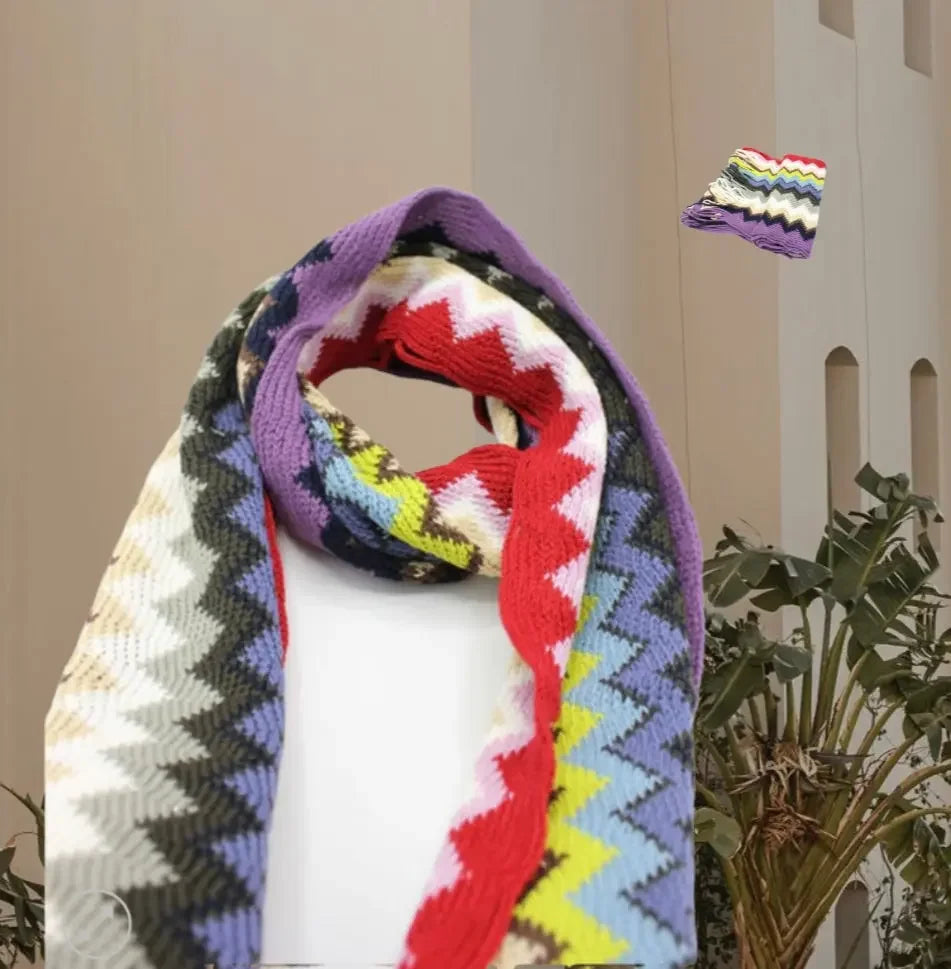 Multicoloured zigzag striped unisex scarf with tassels